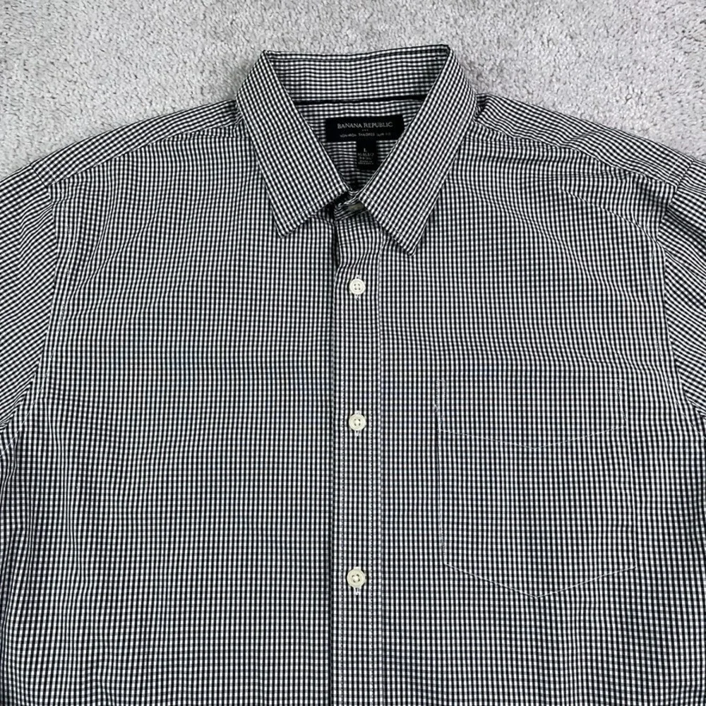 Banana Republic Shirt Mens Large Black Gingham Tailored Slim Fit‎ Non Iron